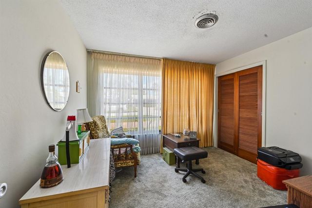 804 SE 16th Court, Deerfield Beach, FL 33441