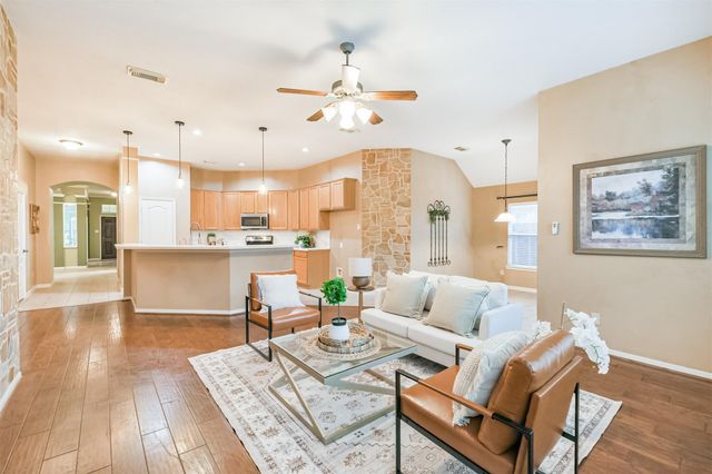 18930 Magnolia Arbor Lane, Tomball, TX 77377