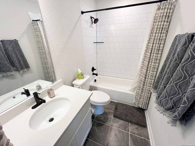 8347 SUNRISE GLN, Schertz, TX 78154