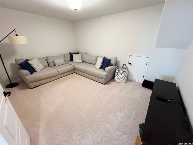 8347 SUNRISE GLN, Schertz, TX 78154