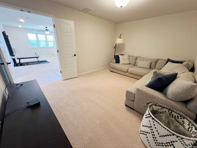 8347 SUNRISE GLN, Schertz, TX 78154