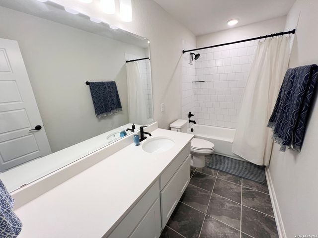 8347 SUNRISE GLN, Schertz, TX 78154