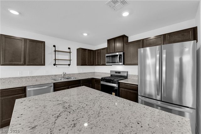 6020 Swift Lariat Street, Las Vegas, NV 89113