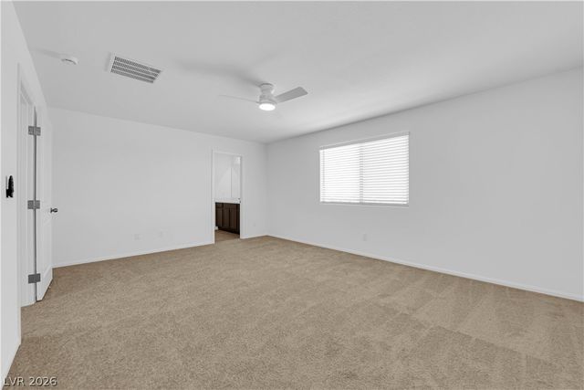 6020 Swift Lariat Street, Las Vegas, NV 89113