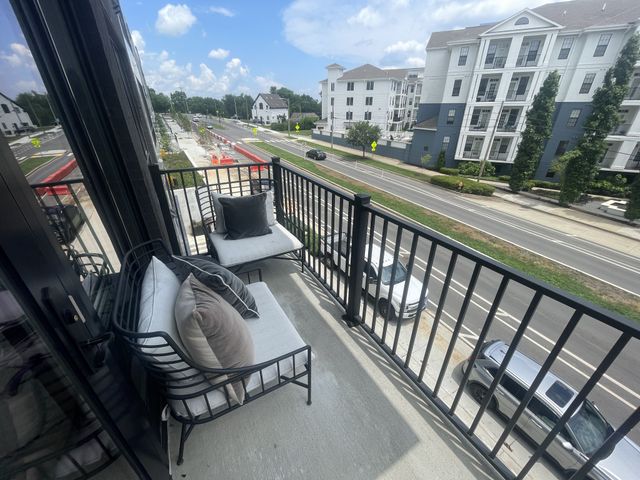 303 31st Ave N Apt 316, Nashville, TN 37203