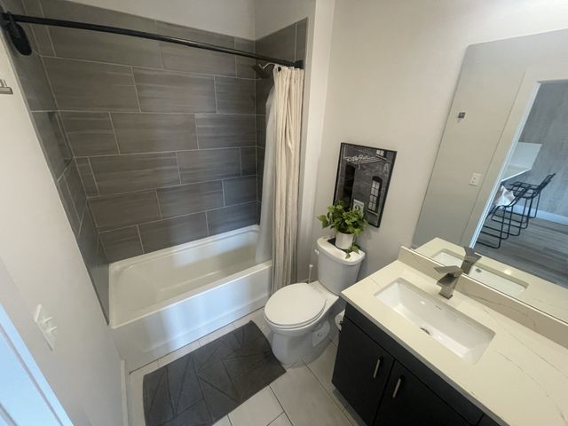 303 31st Ave N Apt 316, Nashville, TN 37203