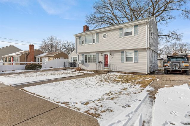 359 Williston Way, Pawtucket, RI 02861