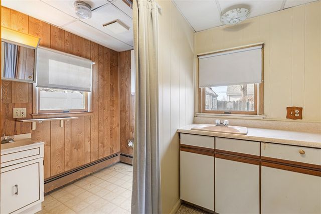 359 Williston Way, Pawtucket, RI 02861