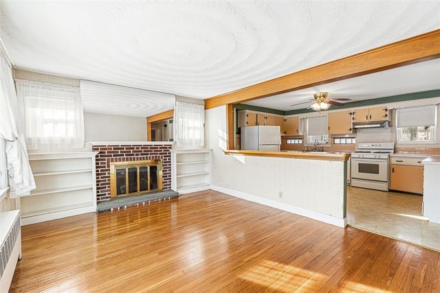 359 Williston Way, Pawtucket, RI 02861