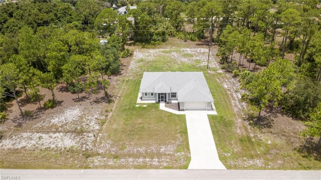 611 Truman AVE, LEHIGH ACRES, FL 33972 — photo 2