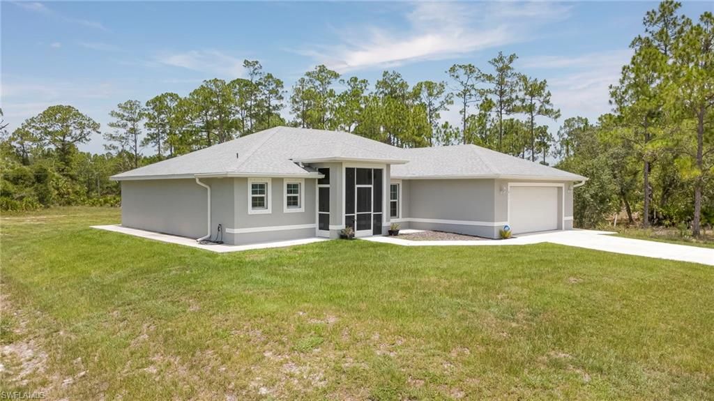 611 Truman AVE, LEHIGH ACRES, FL 33972 — photo 3