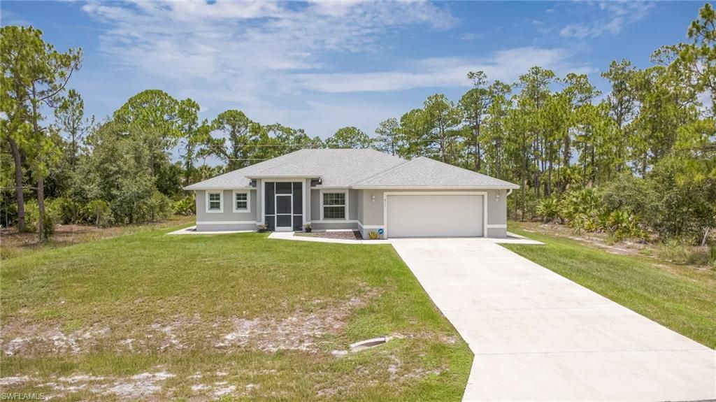 611 Truman AVE, LEHIGH ACRES, FL 33972 — photo 4