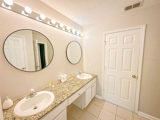 7772 BASNETT CIRCLE, Kissimmee, FL 34747