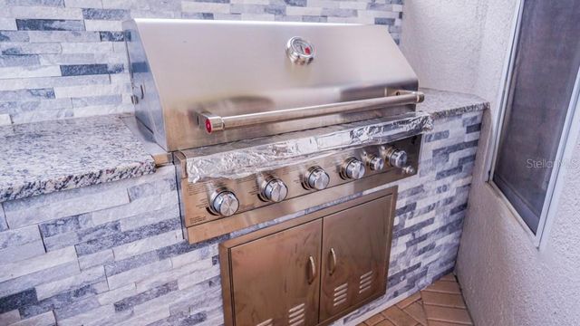 7772 BASNETT CIRCLE, Kissimmee, FL 34747