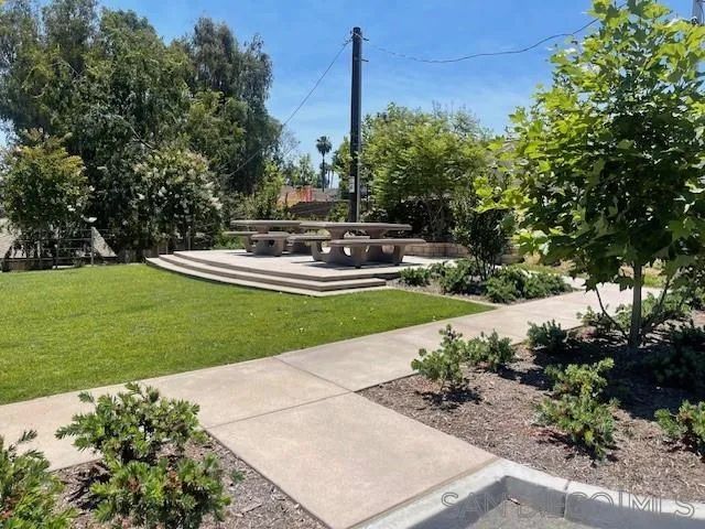 7835 Cypress Dr, Santee, CA 92071