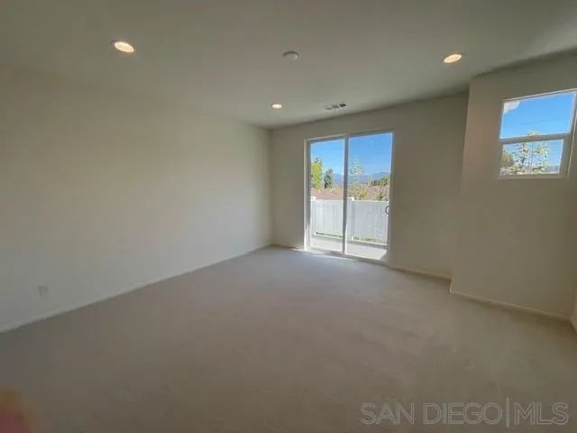 7835 Cypress Dr, Santee, CA 92071