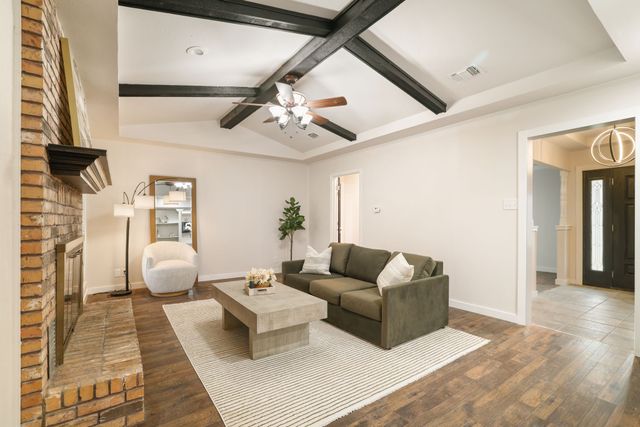 105 Kelsoe Drive, Sherman, TX 75090