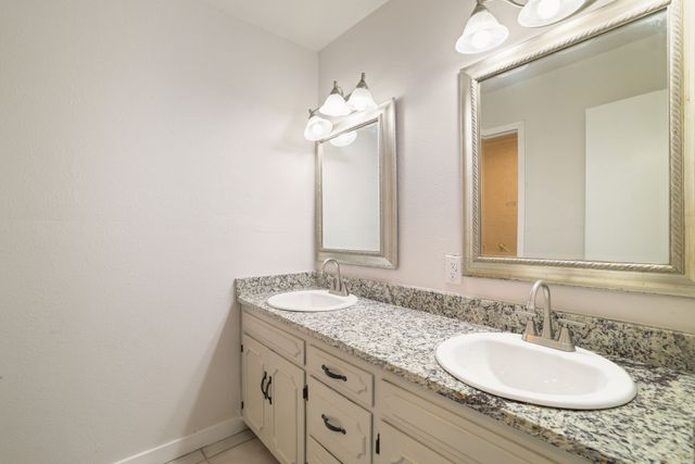 105 Kelsoe Drive, Sherman, TX 75090