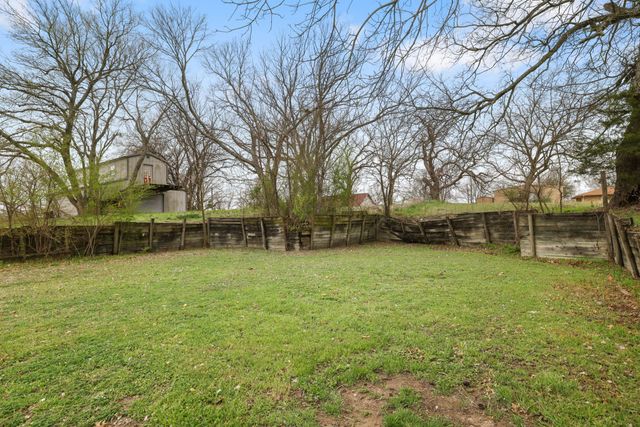 105 Kelsoe Drive, Sherman, TX 75090