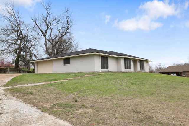 105 Kelsoe Drive, Sherman, TX 75090
