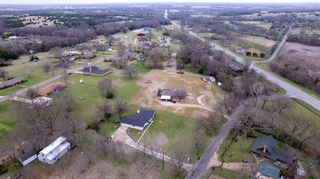 105 Kelsoe Drive, Sherman, TX 75090