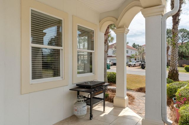 4691 Amhurst Circle, Destin, FL 32541