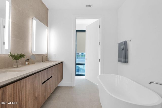 19355 N 73RD Way H3020, Scottsdale, AZ 85255