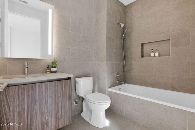 19355 N 73RD Way H3020, Scottsdale, AZ 85255