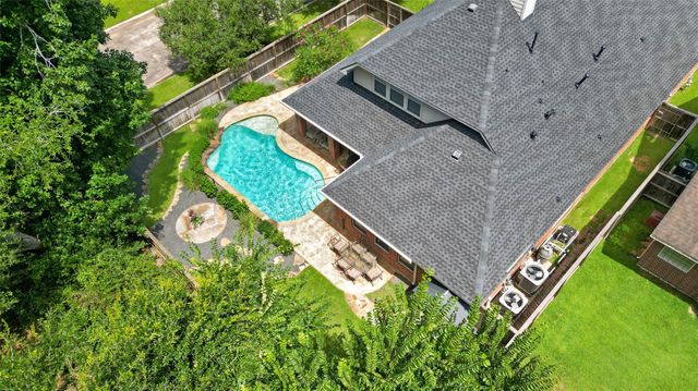 6515 Greencreek Meadows Lane, Spring, TX 77379