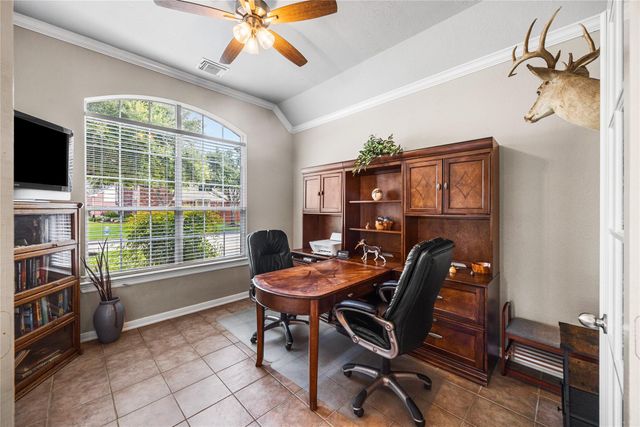 6515 Greencreek Meadows Lane, Spring, TX 77379