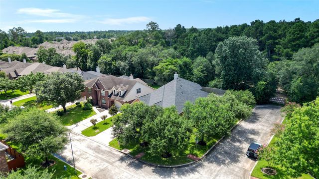 6515 Greencreek Meadows Lane, Spring, TX 77379