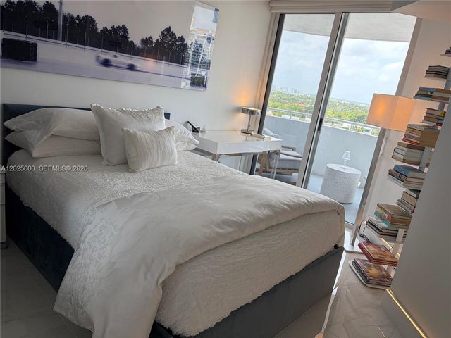 6301 Collins Ave 1207, Miami Beach, FL 33141