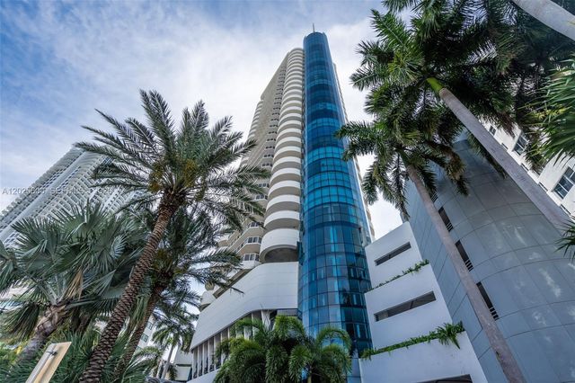 6301 Collins Ave 1207, Miami Beach, FL 33141