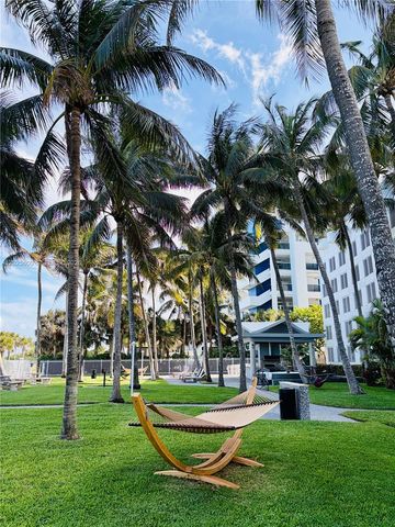 6301 Collins Ave 1207, Miami Beach, FL 33141