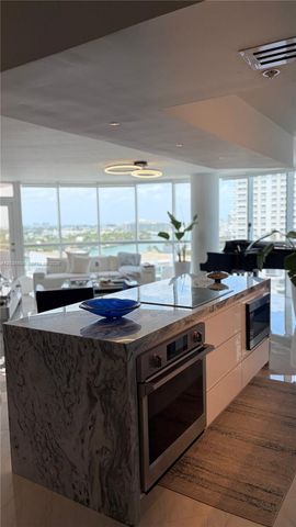 6301 Collins Ave 1207, Miami Beach, FL 33141