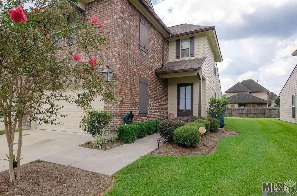 18177 Pinehurst Dr, Prairieville, LA 70769