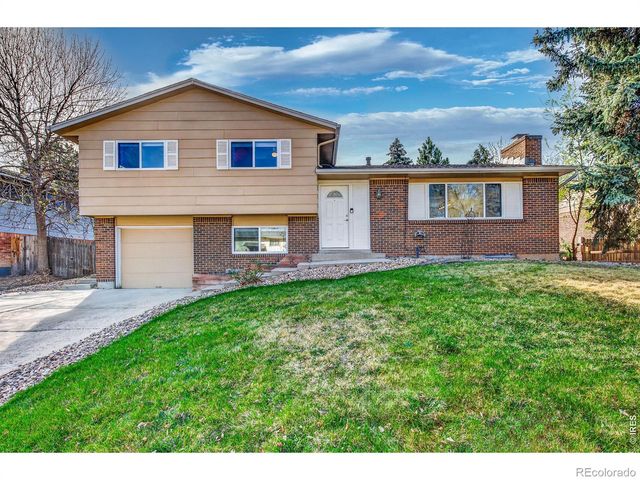 1432 S Bowen Street, Longmont, CO 80501