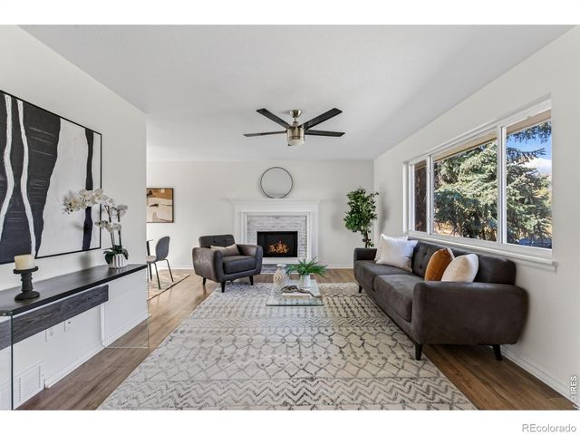 1432 S Bowen Street, Longmont, CO 80501