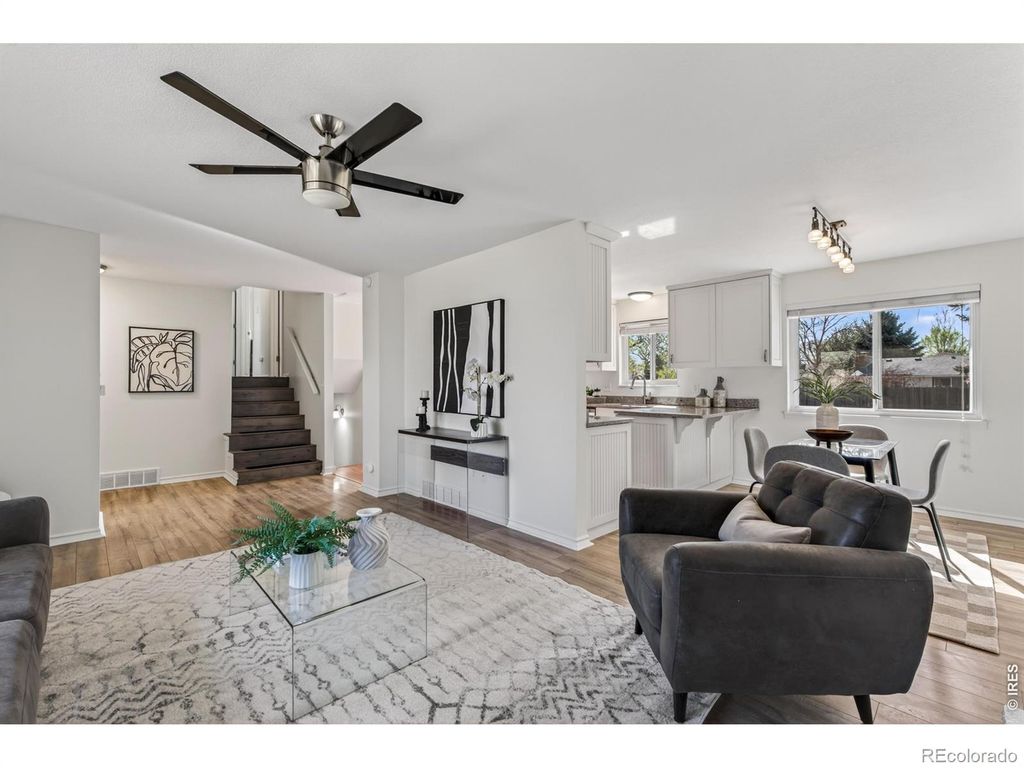 1432 S Bowen Street, Longmont, CO 80501