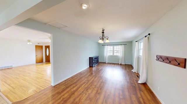 2141 Harmony Avenue, Albert Lea, MN 56007