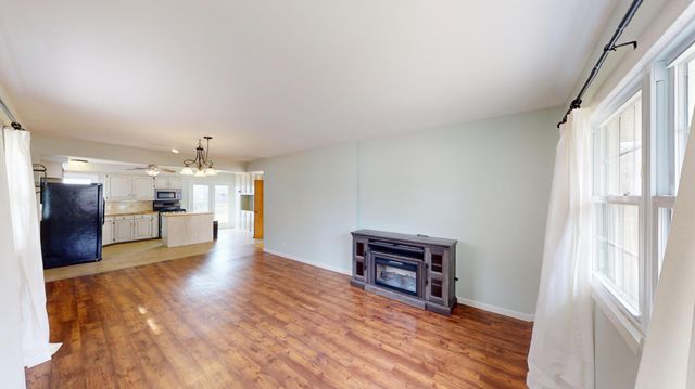 2141 Harmony Avenue, Albert Lea, MN 56007