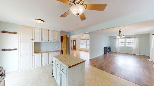 2141 Harmony Avenue, Albert Lea, MN 56007