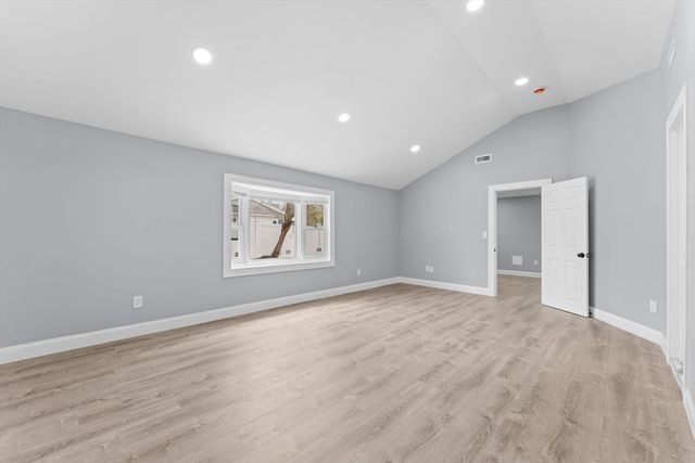 14 Temi Rd, Brockton, MA 02302