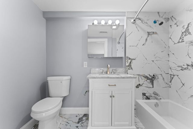 14 Temi Rd, Brockton, MA 02302