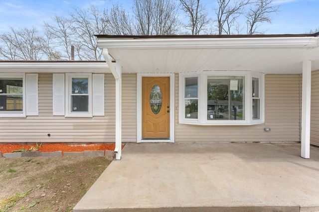 14 Temi Rd, Brockton, MA 02302