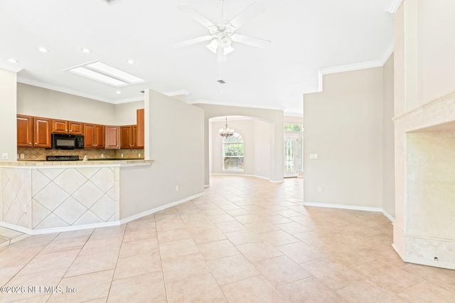 893 BLACKBERRY Lane, St. Johns, FL 32259