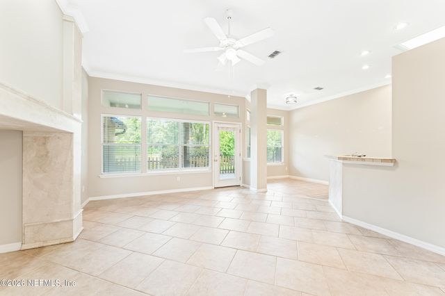 893 BLACKBERRY Lane, St. Johns, FL 32259
