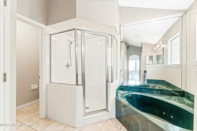 893 BLACKBERRY Lane, St. Johns, FL 32259