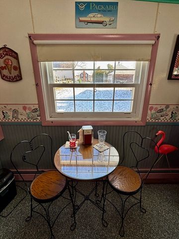 52 Touisset Ave, Swansea, MA 02777