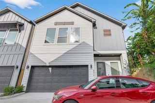 833 Dorchester St Street E, Houston, TX 77022